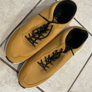 Mens size 8 New Aldo Shoes